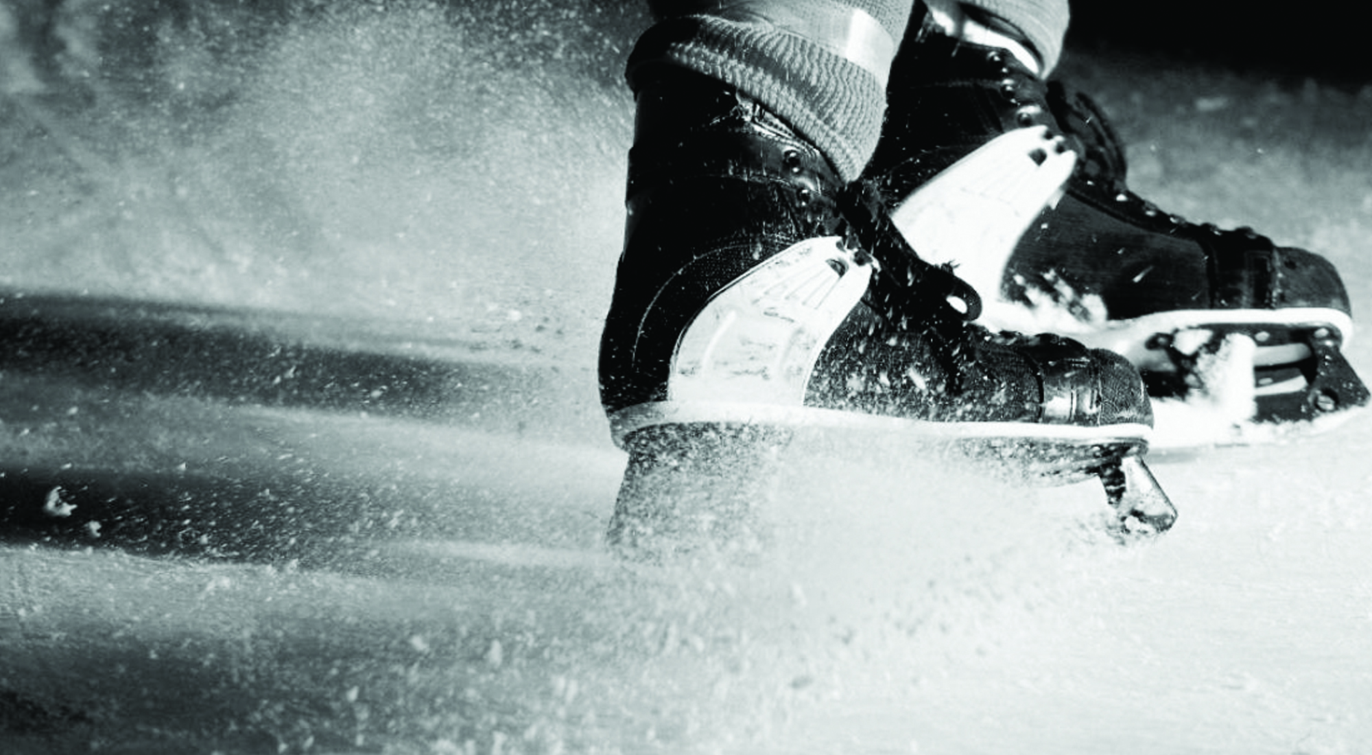 Ice hockey skate. Коньки на льду. Хоккейные коньки на льду. Конек. Каток коньки.